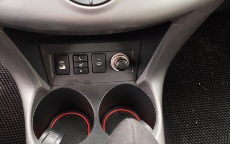 Toyota RAV4, 2006 год, 950 000 рублей, 16 фотография