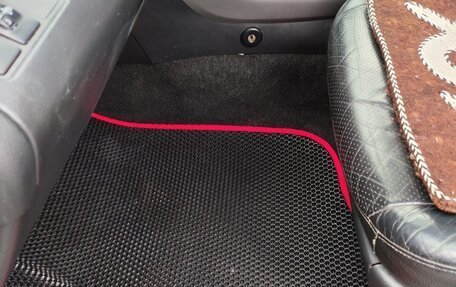 Toyota RAV4, 2006 год, 950 000 рублей, 9 фотография