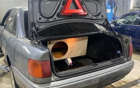 Audi 100, 1992 год, 330 000 рублей, 10 фотография