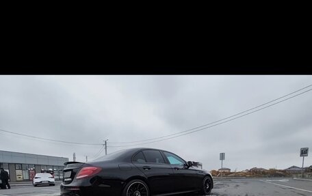 Mercedes-Benz E-Класс, 2019 год, 3 849 000 рублей, 5 фотография