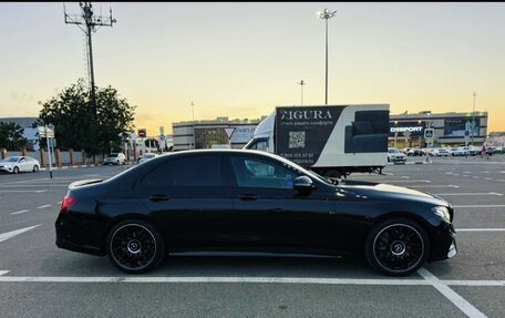 Mercedes-Benz E-Класс, 2019 год, 3 849 000 рублей, 2 фотография