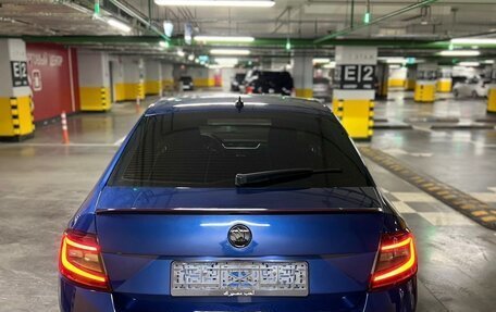 Skoda Octavia, 2019 год, 1 300 000 рублей, 2 фотография