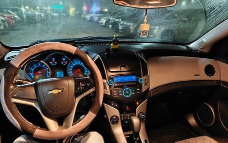 Chevrolet Cruze II, 2013 год, 500 000 рублей, 5 фотография