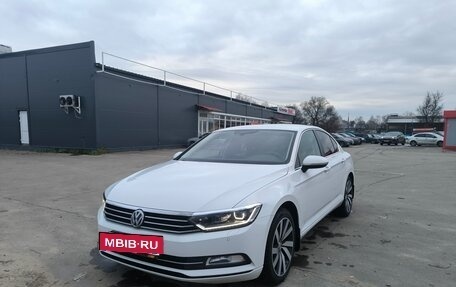 Volkswagen Passat B8 рестайлинг, 2019 год, 2 880 000 рублей, 3 фотография