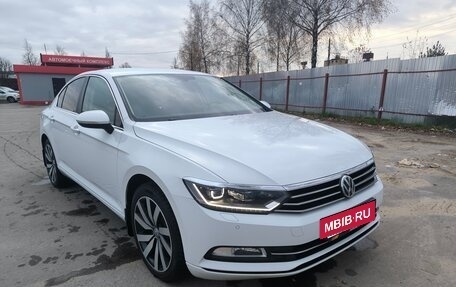 Volkswagen Passat B8 рестайлинг, 2019 год, 2 880 000 рублей, 2 фотография