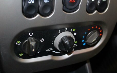 Renault Sandero I, 2012 год, 598 000 рублей, 13 фотография