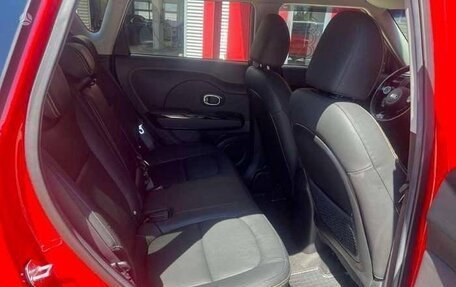 KIA Soul II рестайлинг, 2014 год, 1 350 000 рублей, 23 фотография