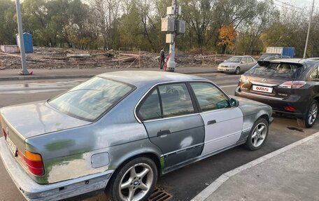 BMW 5 серия, 1989 год, 270 000 рублей, 7 фотография
