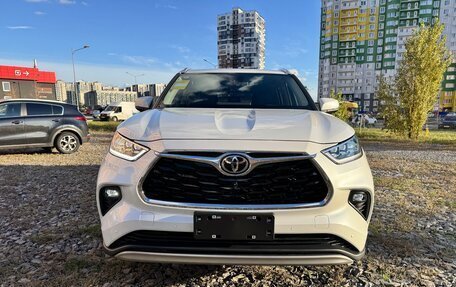 Toyota Highlander, 2025 год, 5 800 000 рублей, 4 фотография