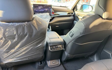 Toyota Highlander, 2025 год, 5 800 000 рублей, 9 фотография