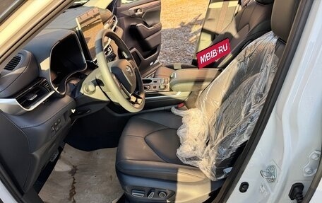 Toyota Highlander, 2025 год, 5 800 000 рублей, 14 фотография