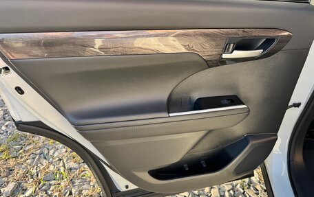 Toyota Highlander, 2025 год, 5 800 000 рублей, 18 фотография