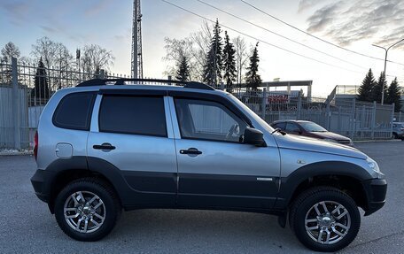Chevrolet Niva I рестайлинг, 2014 год, 485 000 рублей, 6 фотография