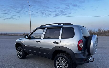 Chevrolet Niva I рестайлинг, 2014 год, 485 000 рублей, 4 фотография