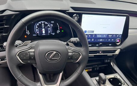 Lexus RX IV рестайлинг, 2023 год, 9 990 000 рублей, 11 фотография