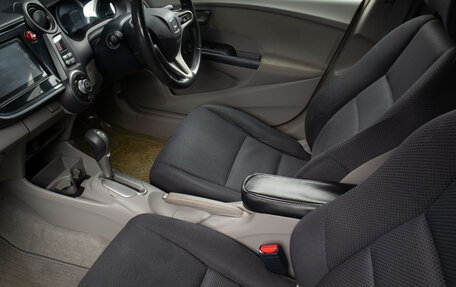 Honda Insight II рестайлинг, 2009 год, 1 269 000 рублей, 18 фотография