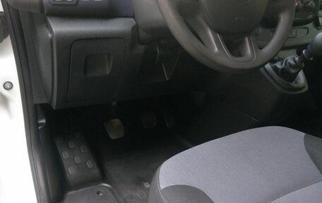 Opel Vivaro B, 2018 год, 2 149 000 рублей, 10 фотография