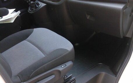 Opel Vivaro B, 2018 год, 2 149 000 рублей, 19 фотография