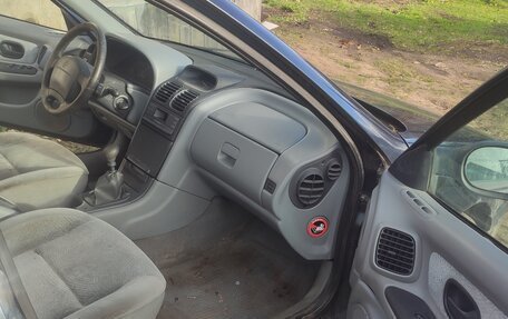 Renault Laguna II, 1999 год, 50 000 рублей, 6 фотография