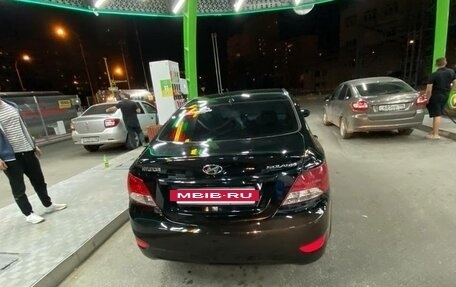 Hyundai Solaris II рестайлинг, 2013 год, 660 000 рублей, 4 фотография