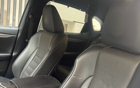 Lexus RX IV рестайлинг, 2018 год, 4 300 000 рублей, 4 фотография