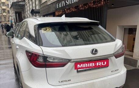 Lexus RX IV рестайлинг, 2018 год, 4 300 000 рублей, 3 фотография