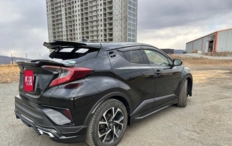 Toyota C-HR I рестайлинг, 2018 год, 1 900 000 рублей, 5 фотография