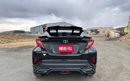 Toyota C-HR I рестайлинг, 2018 год, 1 900 000 рублей, 8 фотография