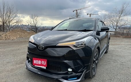 Toyota C-HR I рестайлинг, 2018 год, 1 900 000 рублей, 20 фотография