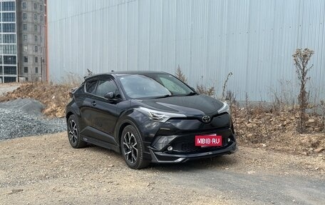 Toyota C-HR I рестайлинг, 2018 год, 1 900 000 рублей, 25 фотография