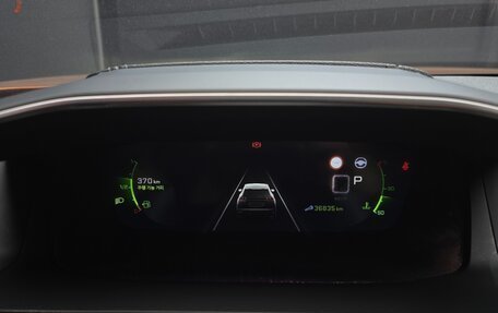 Peugeot 2008 II, 2021 год, 1 500 000 рублей, 8 фотография