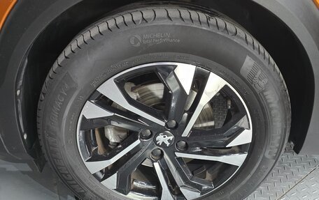 Peugeot 2008 II, 2021 год, 1 500 000 рублей, 5 фотография