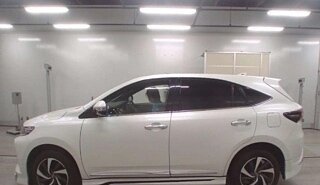 Toyota Harrier, 2020 год, 2 700 000 рублей, 4 фотография