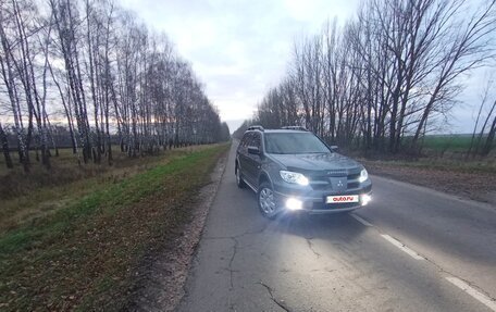 Mitsubishi Outlander III рестайлинг 3, 2006 год, 750 000 рублей, 9 фотография