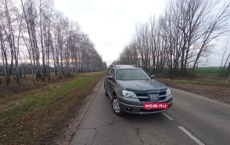 Mitsubishi Outlander III рестайлинг 3, 2006 год, 750 000 рублей, 7 фотография