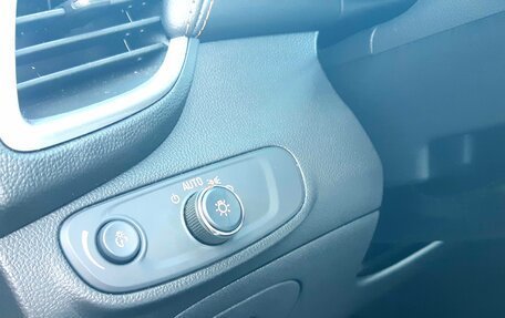 Chevrolet Trax, 2019 год, 1 550 000 рублей, 6 фотография