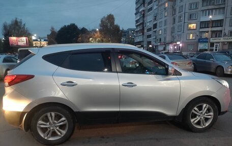 Hyundai ix35 I рестайлинг, 2010 год, 900 000 рублей, 9 фотография
