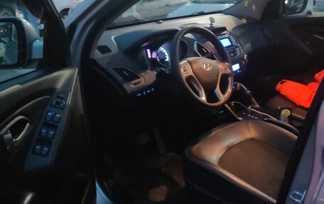 Hyundai ix35 I рестайлинг, 2010 год, 900 000 рублей, 3 фотография