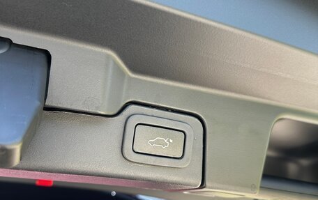 Land Rover Range Rover Evoque I, 2018 год, 2 750 000 рублей, 10 фотография