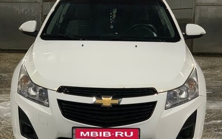 Chevrolet Cruze II, 2014 год, 811 000 рублей, 1 фотография