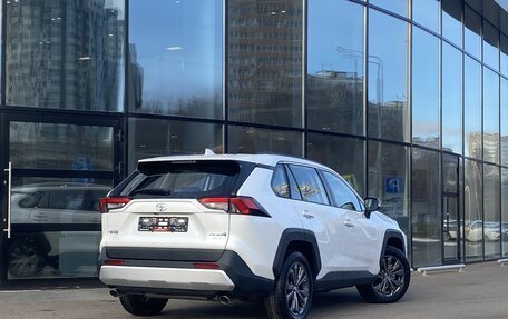 Toyota RAV4, 2025 год, 4 160 000 рублей, 2 фотография