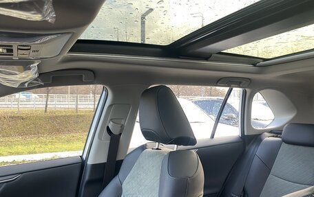 Toyota RAV4, 2025 год, 4 160 000 рублей, 13 фотография