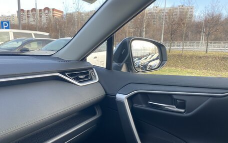 Toyota RAV4, 2025 год, 4 160 000 рублей, 7 фотография