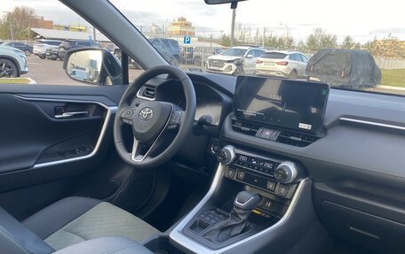 Toyota RAV4, 2025 год, 4 160 000 рублей, 18 фотография