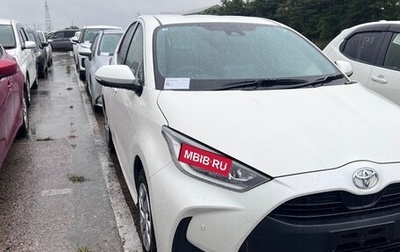 Toyota Yaris, 2022 год, 1 000 000 рублей, 1 фотография