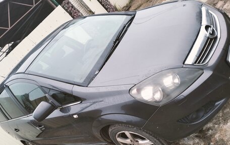 Opel Zafira B, 2010 год, 530 000 рублей, 1 фотография