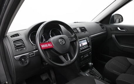 Skoda Yeti I рестайлинг, 2015 год, 1 140 000 рублей, 7 фотография