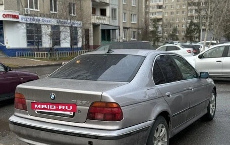 BMW 5 серия, 2000 год, 799 999 рублей, 11 фотография