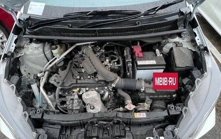 Toyota Yaris, 2022 год, 1 000 000 рублей, 21 фотография