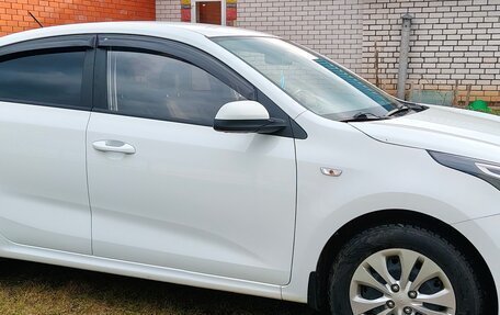 KIA Rio IV, 2020 год, 1 600 000 рублей, 9 фотография